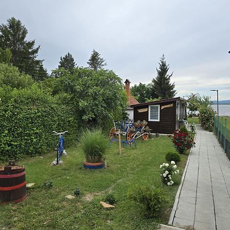 Dedin Konak Golubac Exterior foto